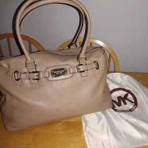 XL Michael Kors Bag